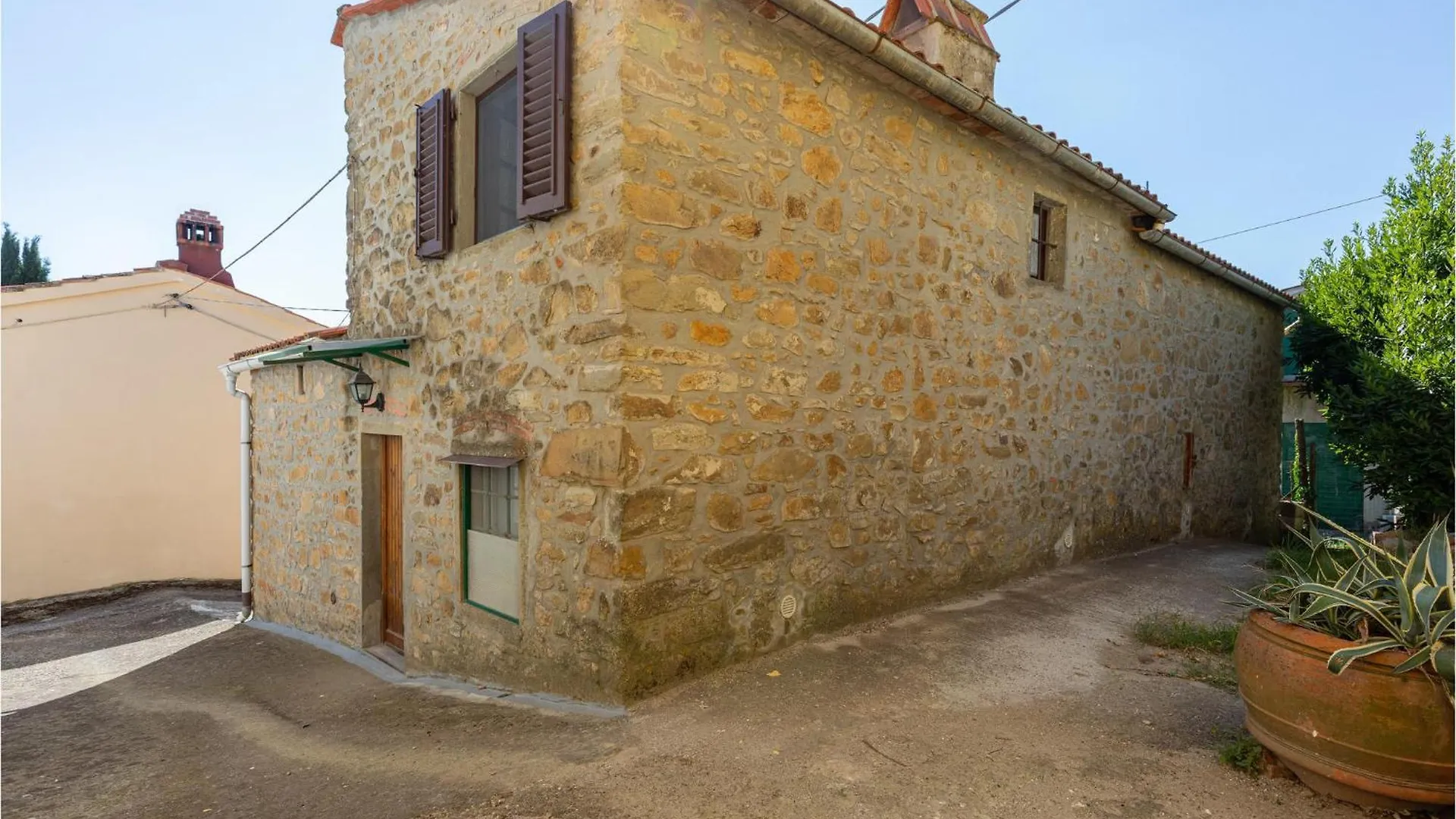 Lovely Home In Marliana With Wifi 0*,