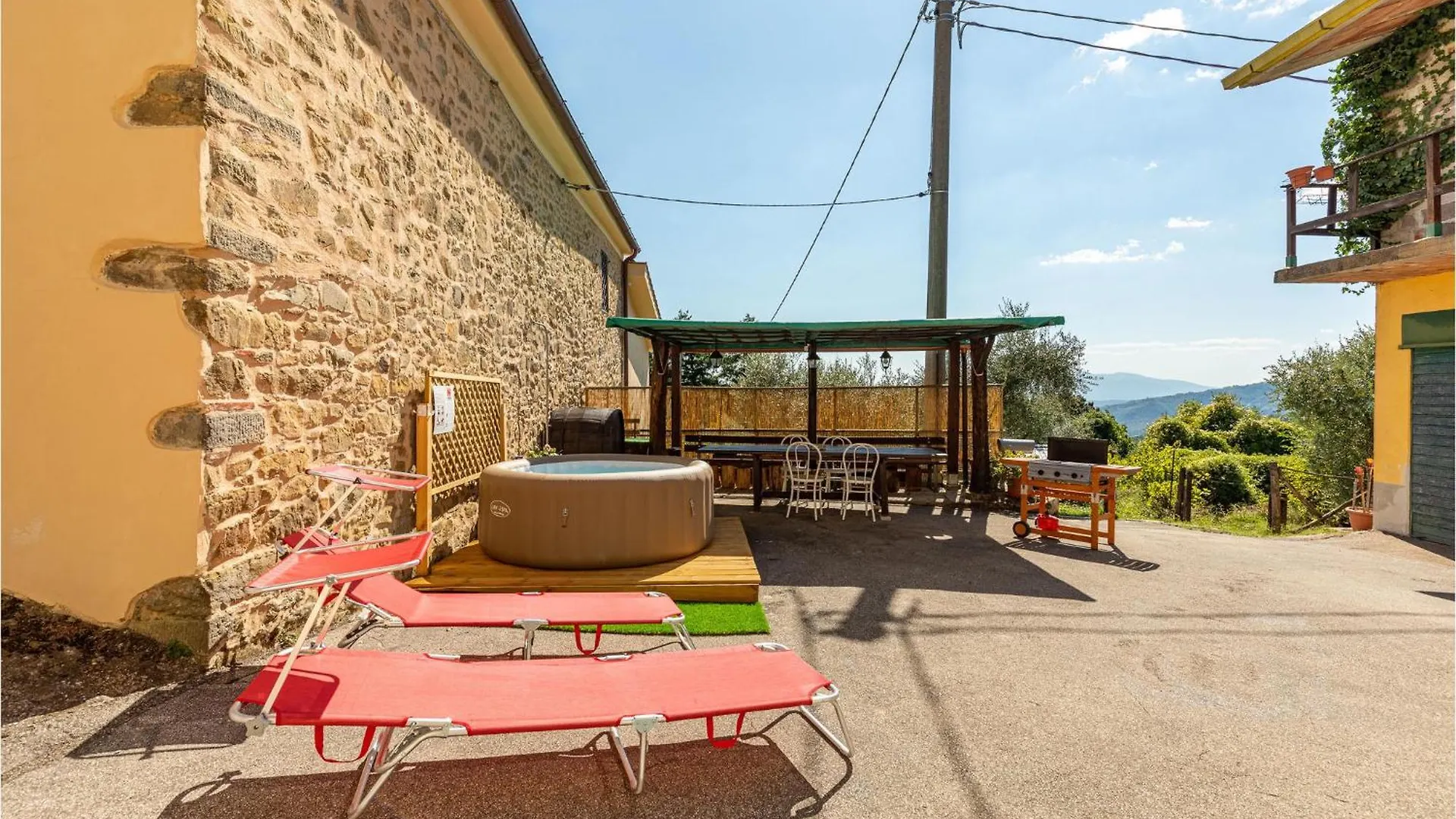 Lovely Home In Marliana With Wifi